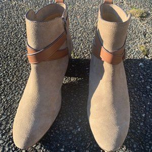 Coach Pauline Ankle Booties Suede Beige 8.5B
